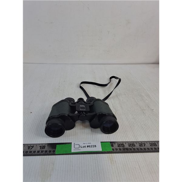Bushnel Green & Black Binoculars ( as is)
