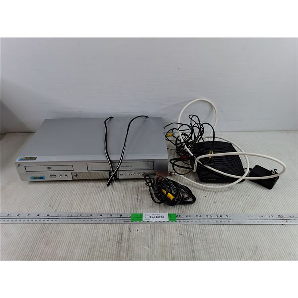 Super Slim 4HD Hi Fi Stereo - Powers On, As Is, Motorola Receiver - As Is - PICK UP