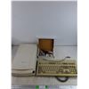 Image 1 : Vintage Keyboard, Visoneer PaperPort 6100 Scanner, Misc - As Is