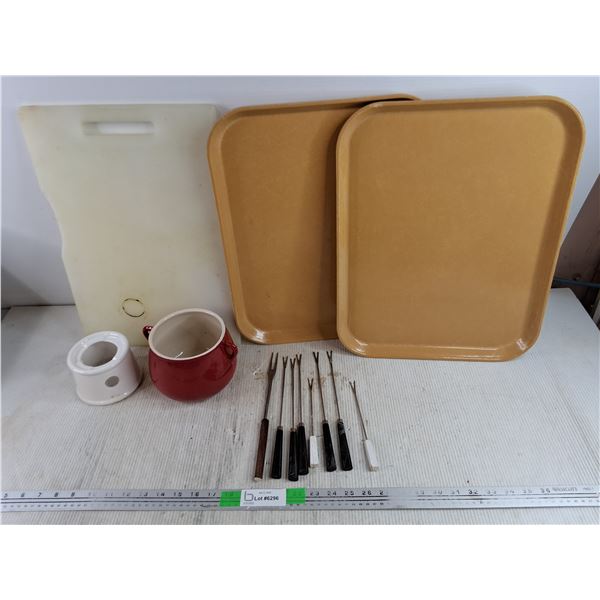 (2) Serving Trays 18" x 14", Fondue Picks, Plastic Cutting Board, Tea Light Holder, Ceramic Pot
