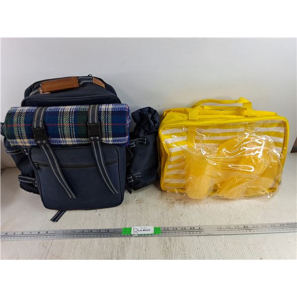 Travel Backpack & Picnic Bag with Cutlery & Dining Plates w/Cups