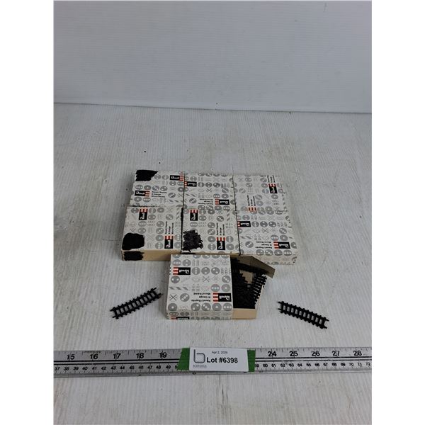 (7) Boxes of 10 Gauge Railway Tracks 2.5"