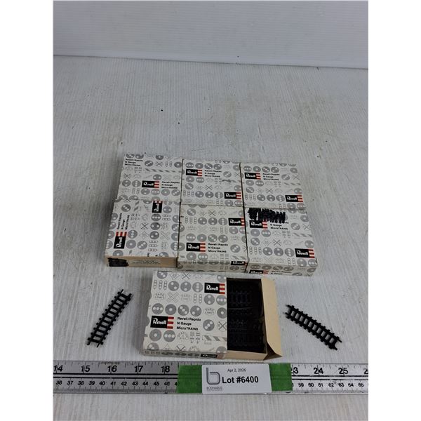 (7) Boxes of 10 Gauge Railway Tracks 2.5"
