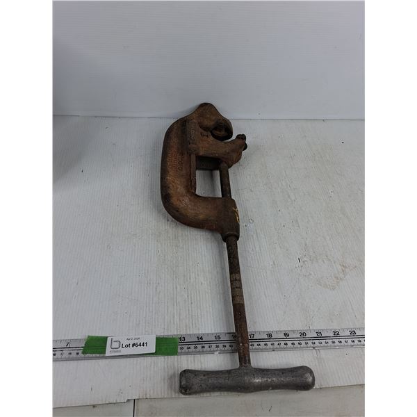 24" Vintage Ridgid Heavy-Duty Pipe Cutters 2"-4" (as is) -PICK UP