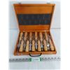 Image 1 : 12 Piece Wood Carving Hand Chisel Tool Set in Wood Case