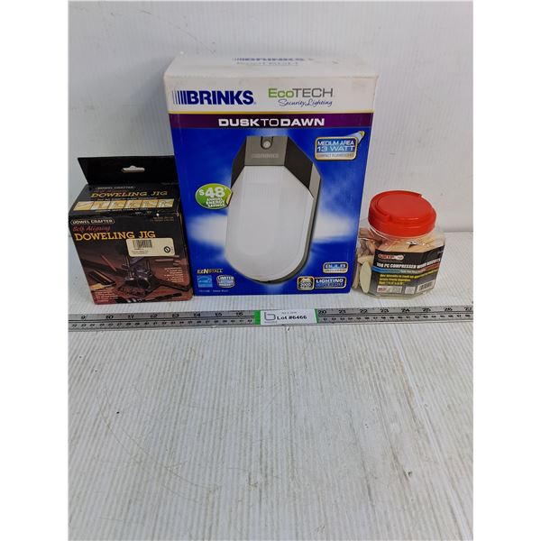 Brinks dusk to Dawn Light,Doweling Jig and 100 Pc. Wood Biscuits