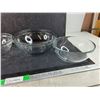 Image 4 : (4) Glass Bowls
