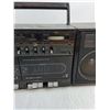 Image 3 : Realistic Portable Stereo - No Power Cord, Some Damage - Untested, As is, Cannot Ship