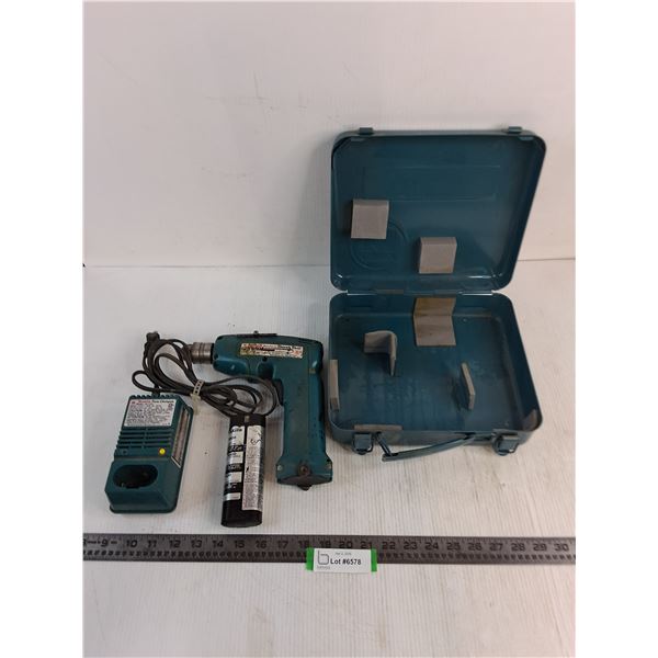 Makita Cordless Driver Drill Kit - Untested, As is