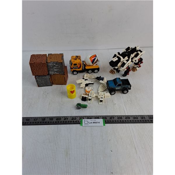 Assorted Toys, Dinky Cars