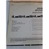 Image 4 : (4) LP Records (Rod Stewart, Roger Miller, Greg Kihn, The Dramatic)