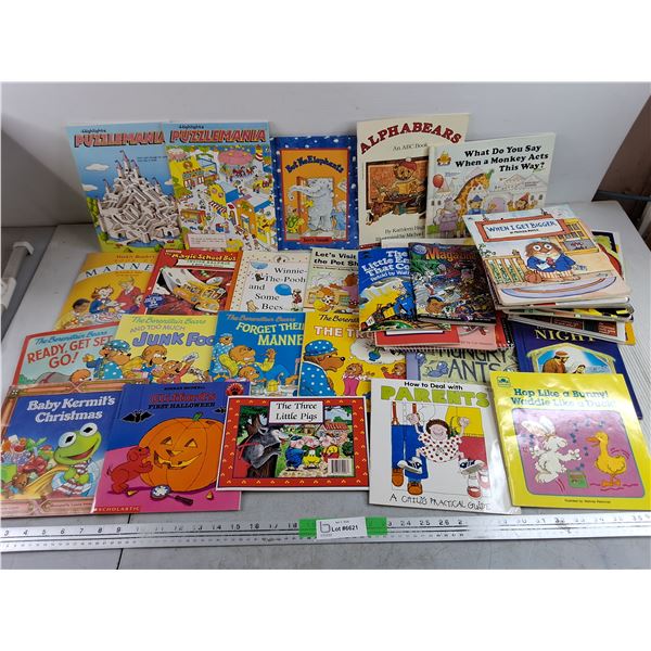 Assorted Kids Books - The Three Little Pigs, Puzzlemania, The Berenstain Bears, Misc