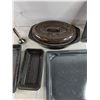 Image 4 : Kitchen Aid Blender - Powers On, As Is, Baking Trays, Broiler w/Lid, Loaf Pan