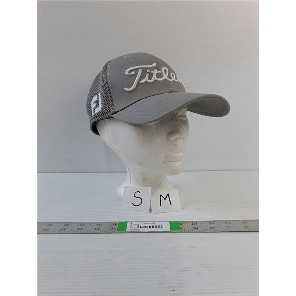 Golf Hat - Titleist FJ - Size Small/Medium