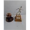 Image 3 : (3) Glass Jars up to 10", Bowling Trophy & Expo Centre Paperweight