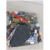 Image 2 : Bag of Assorted Lego