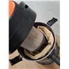 Image 5 : *Kubota Shop Vacuum. Powers On Pickup Only