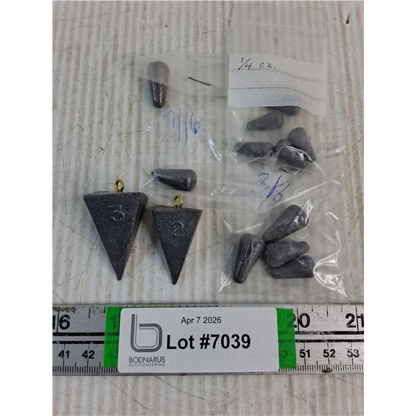 (12) Assorted Pyramid and Sinker Lead Weights-Assorted Weights