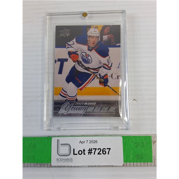 Hockey Card  -  2015/16 Upper Deck  -  Connor McDavid  (Rookie)  -  Cannot Guarantee Authenticity