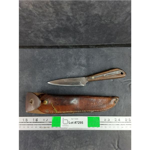 DHRussell Belt Knife w/Leather Sheath