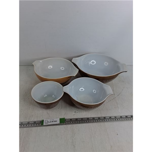 Vintage Pyrex Woodland Pattern OvenWare Set Up To 10" In Diameter
