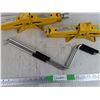 Image 4 : (2) 1 Ton Scissor Car Jacks, PICKUP ONLY