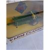 Image 6 : 1:43  1934 John Deere Model "A" Tractor and Manure Spreader (NIB)