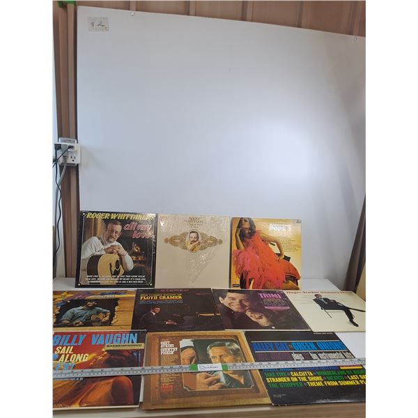 (10) Records- Roger Whittaker, Akkordeon Pops 2, Dickey Lee, Wayne Newton, Misc