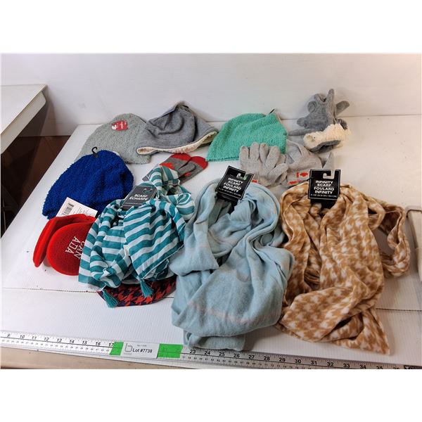 Toques, Infinity & Fashion Scarves, Earmuffs, Gloves- Appear New