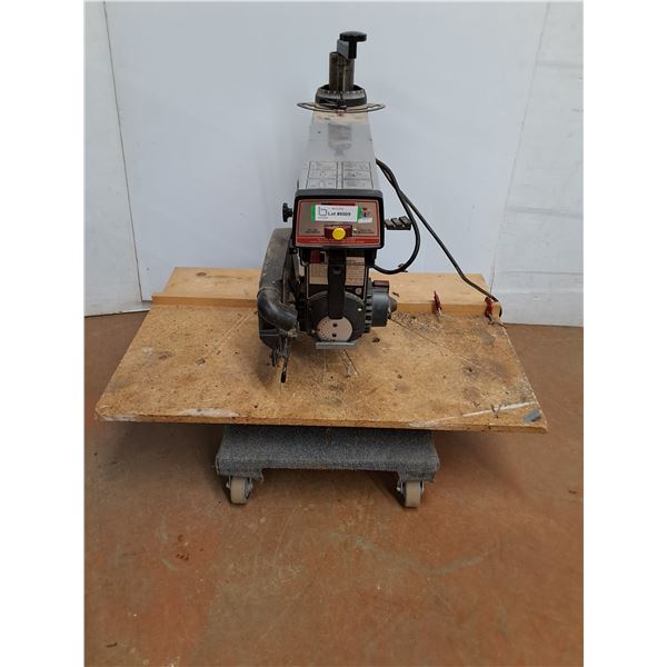 * Craftsman Radial Arm Saw, Powers On. Pickup Only