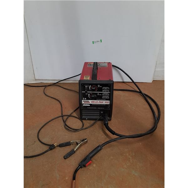 *Lincoln Arc Welder, Welding Pak 100, Powers On. Pickup Only