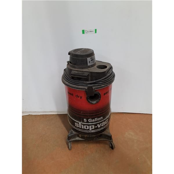 *5 Gallon Wet/Dry Shop Vac, Powers On. Pickup Only