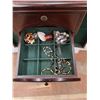 Image 5 : *Vintage Jewelry Holder with Multiple Compartments with Accessories,  Measurements in Photos-PU