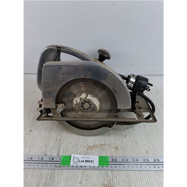 Tecomaster Circular Saw - Powers On, As Is