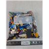 Image 1 : Bag of Assorted Lego Pieces