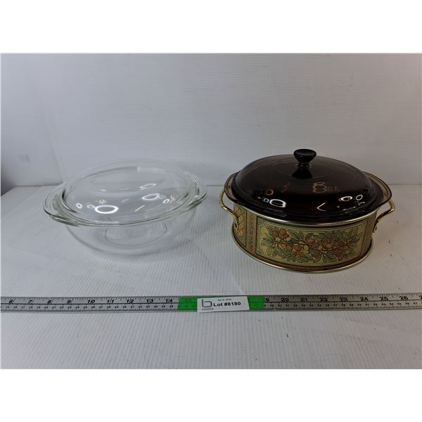 (2) Pyrex Glass Casserole Dishes & Holder