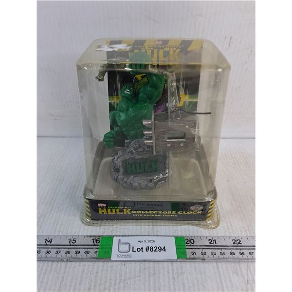 Marvel Hulk Collectors Clock (NIB)