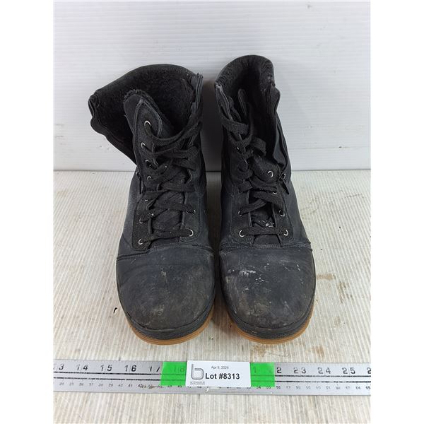 Mens Boots - Size 12