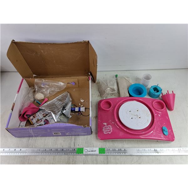 Pottery Studio - Powers On, As Is