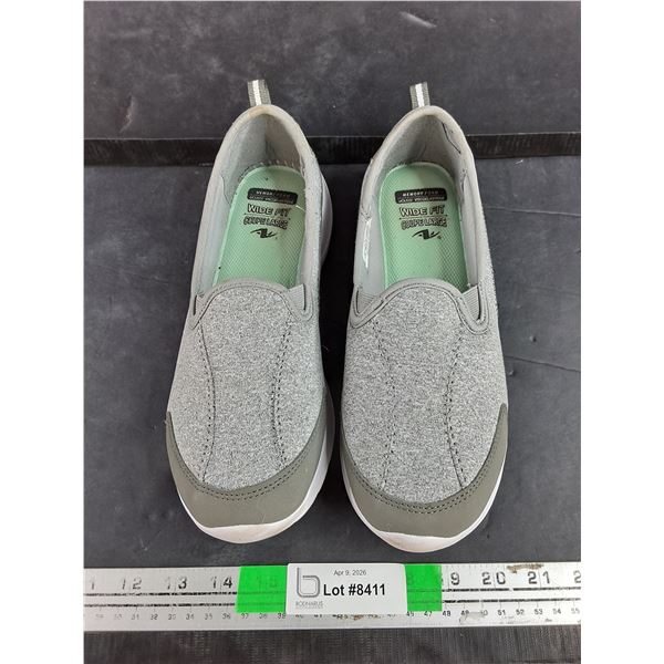 Wide Fit Shoes - Size 8