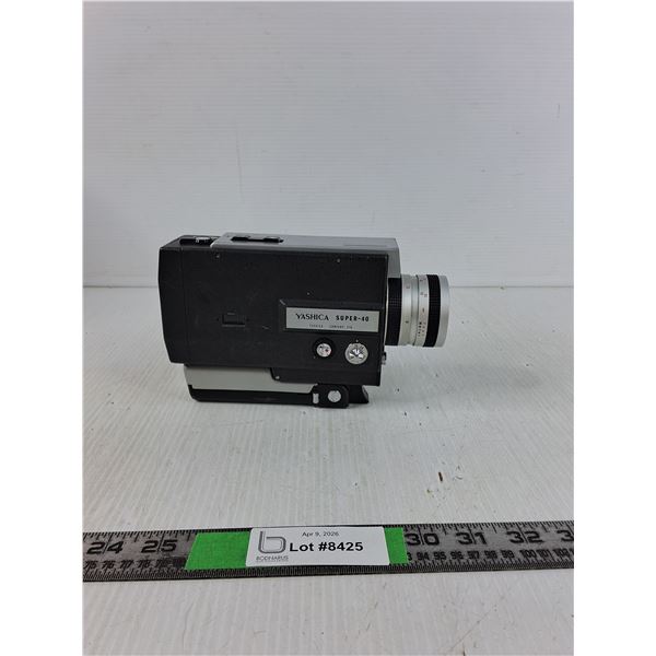 Vintage Yashica Super-40 Super 8 Movie Camera ( as is)