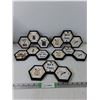 Image 1 : (5) Wooden Bee Wall Decor - 10" x 6"