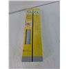 Image 4 : Various Large Vinyl Paper Permanent