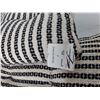 Image 5 : Decorative Pillow & (2) Cushions