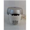 Image 4 : T-fal Actifry - Powers On, "Skateboard" Platter, Tupperware Sealer Strainer