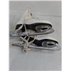 Image 4 : (2) Pairs of Women's Size 5 Leather Figure Skates (CCM & Dominion)