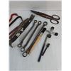 Image 3 : Mallet, (3) Crowbars, Demolition Bar, Metal Shears, Valve Spring Compressor, (3) Double Ended Wrench