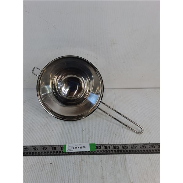Universal Stainless Steel Double Boiler Insert, 8.25" Diameter Top Rim, 2L Capacity,