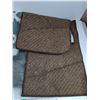 Image 4 : (5) Floor Mats 26" x 17" - PICK UP