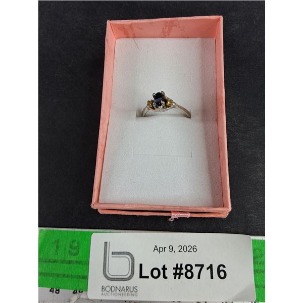 Silver Ring w/Purple Stone - Size 8, CANNOT AUTHENTICATE